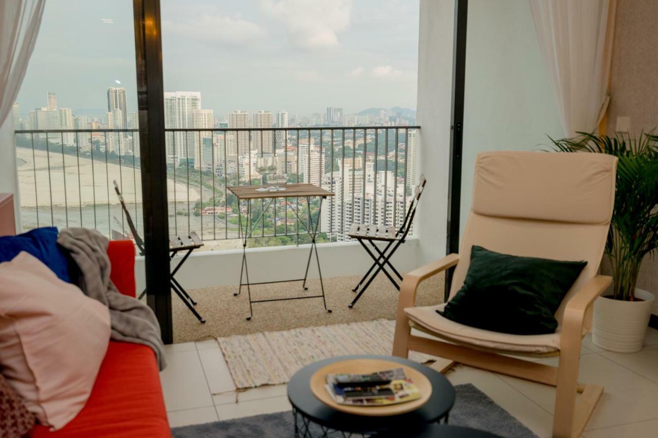 The Landmark Condo, By Sanguine George Town Esterno foto