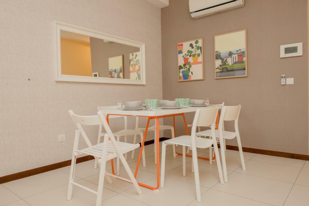 The Landmark Condo, By Sanguine George Town Esterno foto