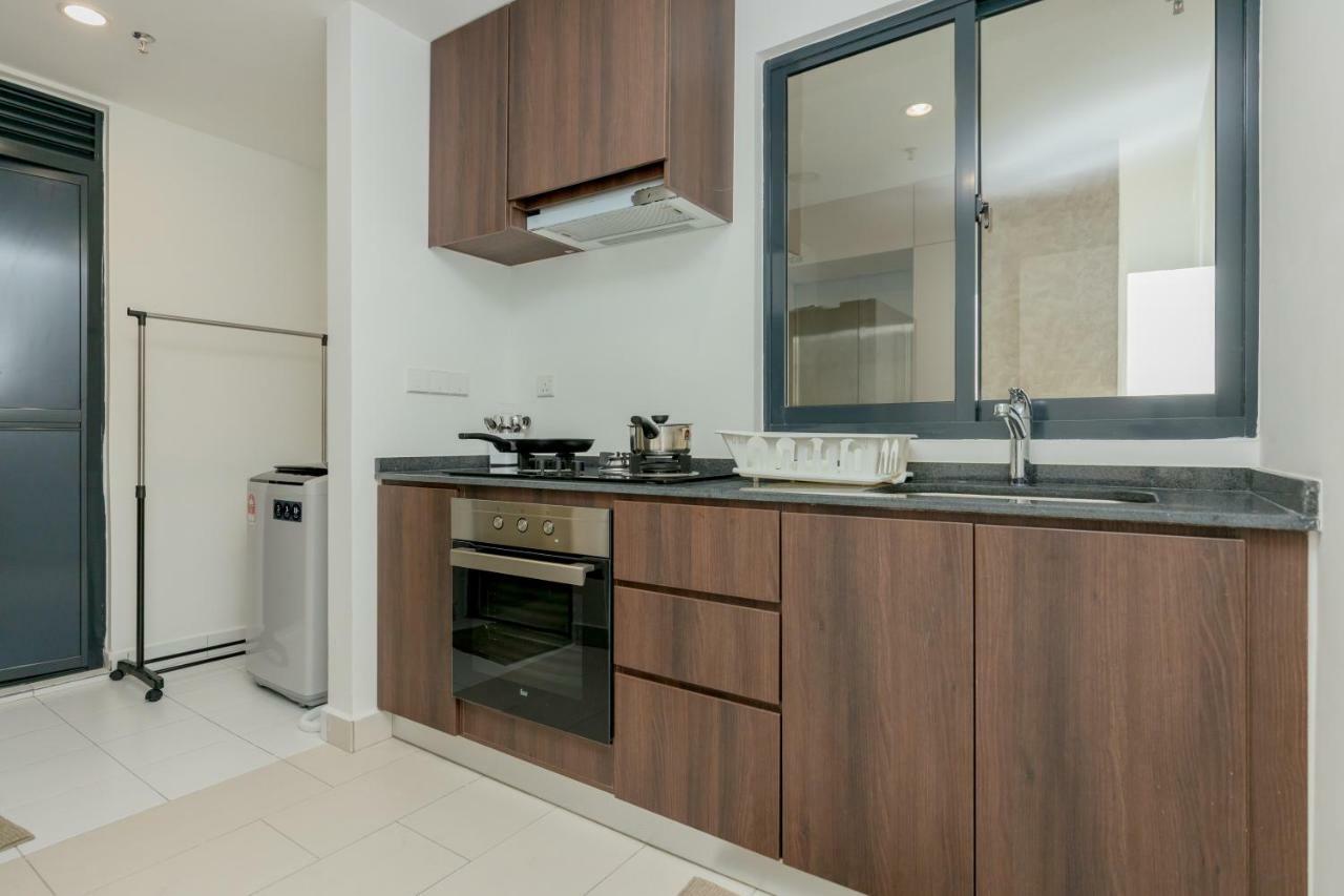 The Landmark Condo, By Sanguine George Town Esterno foto